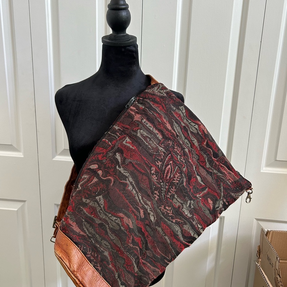 Red and Brown Patterned Shoulder Bag